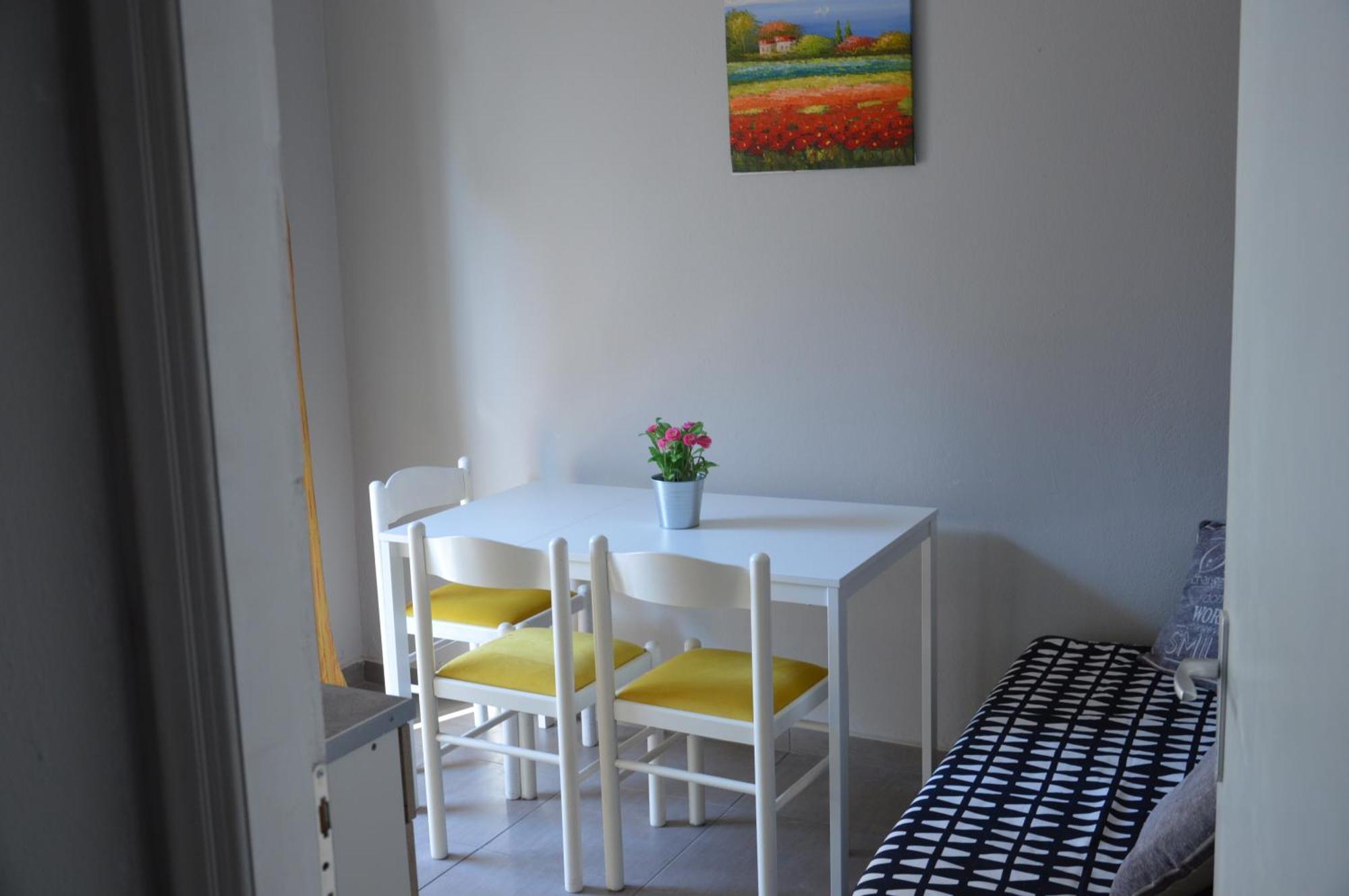 Daisy Apartment Asproválta Eksteriør billede