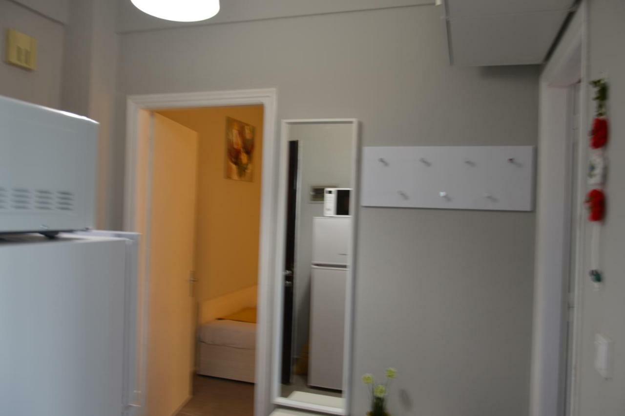Daisy Apartment Asproválta Eksteriør billede